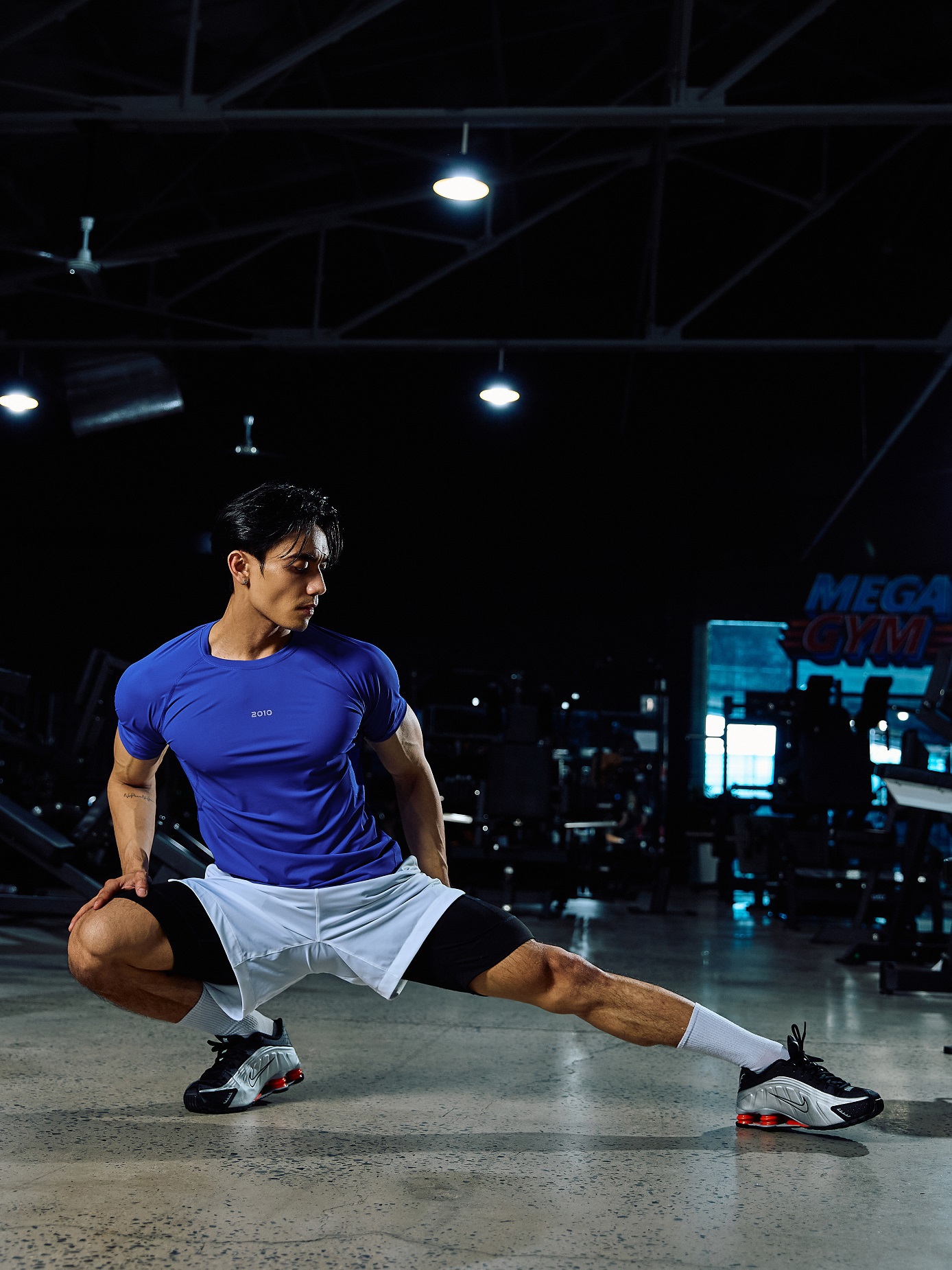 Trang phục thể thao nam The Trainer